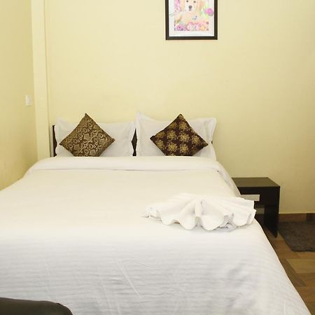 Aurora Guest House Shillong Buitenkant foto