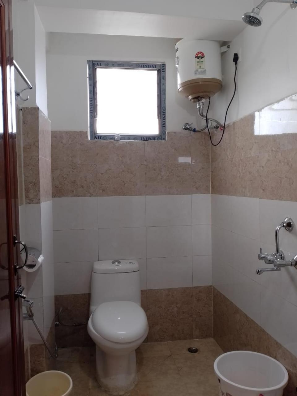 Aurora Guest House Shillong Buitenkant foto